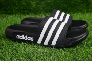 Adidas Shower Black